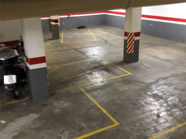 Garaje en Alquiler en Ventura Plaja, 10 en La Marina del Port