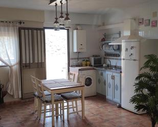 Kitchen of Planta baja for sale in El Bosque  with Air Conditioner, Terrace and Balcony