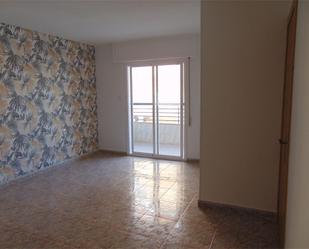 Living room of Flat for sale in  Almería Capital  with Air Conditioner and Balcony