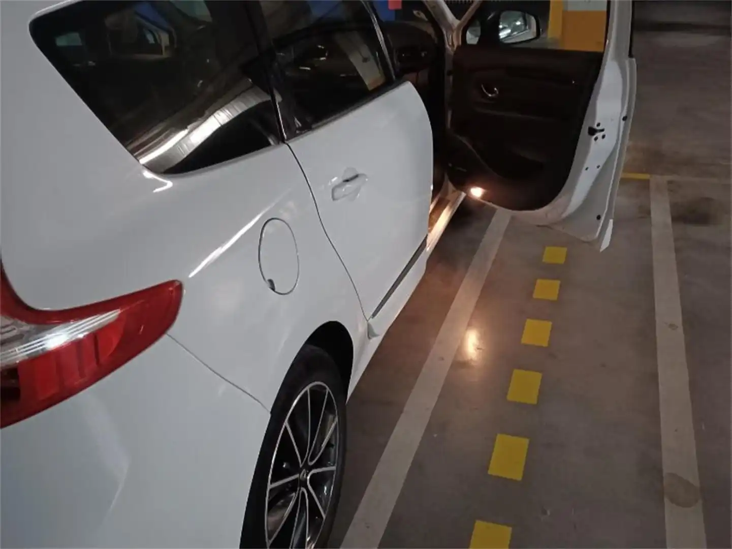 Garage zum Verkauf in Calle Alcalde Jesús Prieto, El Bercial Parkplatz von Garage zum Verkauf in Getafe