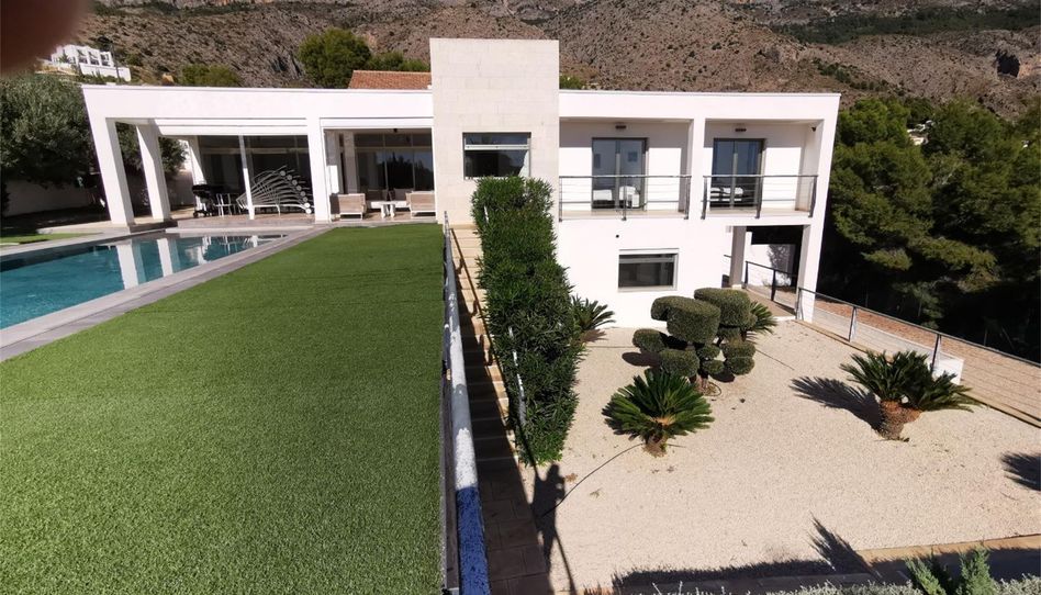 Casa o chalet en venta en Calle de Les Revoltes, Altea la Vella, Altea - imagen 1 Foto 1 de Casa o chalet en venta en Calle de Les Revoltes, Altea la Vella, Altea