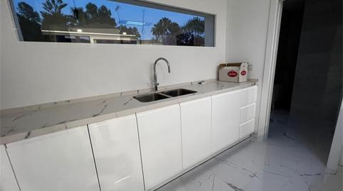 Foto 2 de Casa o chalet en venta en Calle Roma, Las Brisas, Málaga