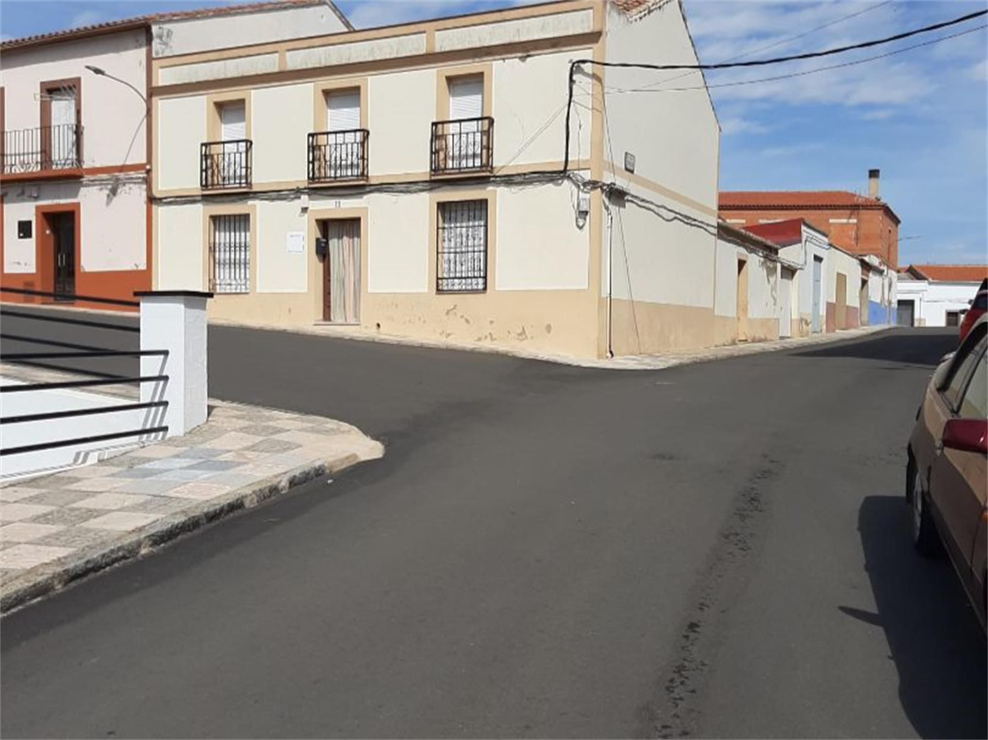 Exterior view of Single-family semi-detached for sale in Almadenejos  with Air Conditioner