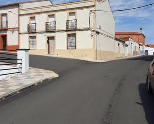 Exterior view of Single-family semi-detached for sale in Almadenejos  with Air Conditioner