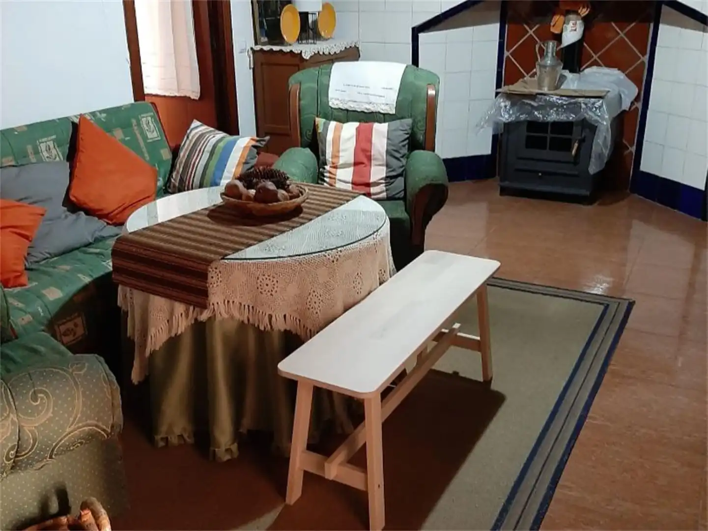 Sala d'estar de Casa adosada en venda en Almadenejos amb Aire condicionat