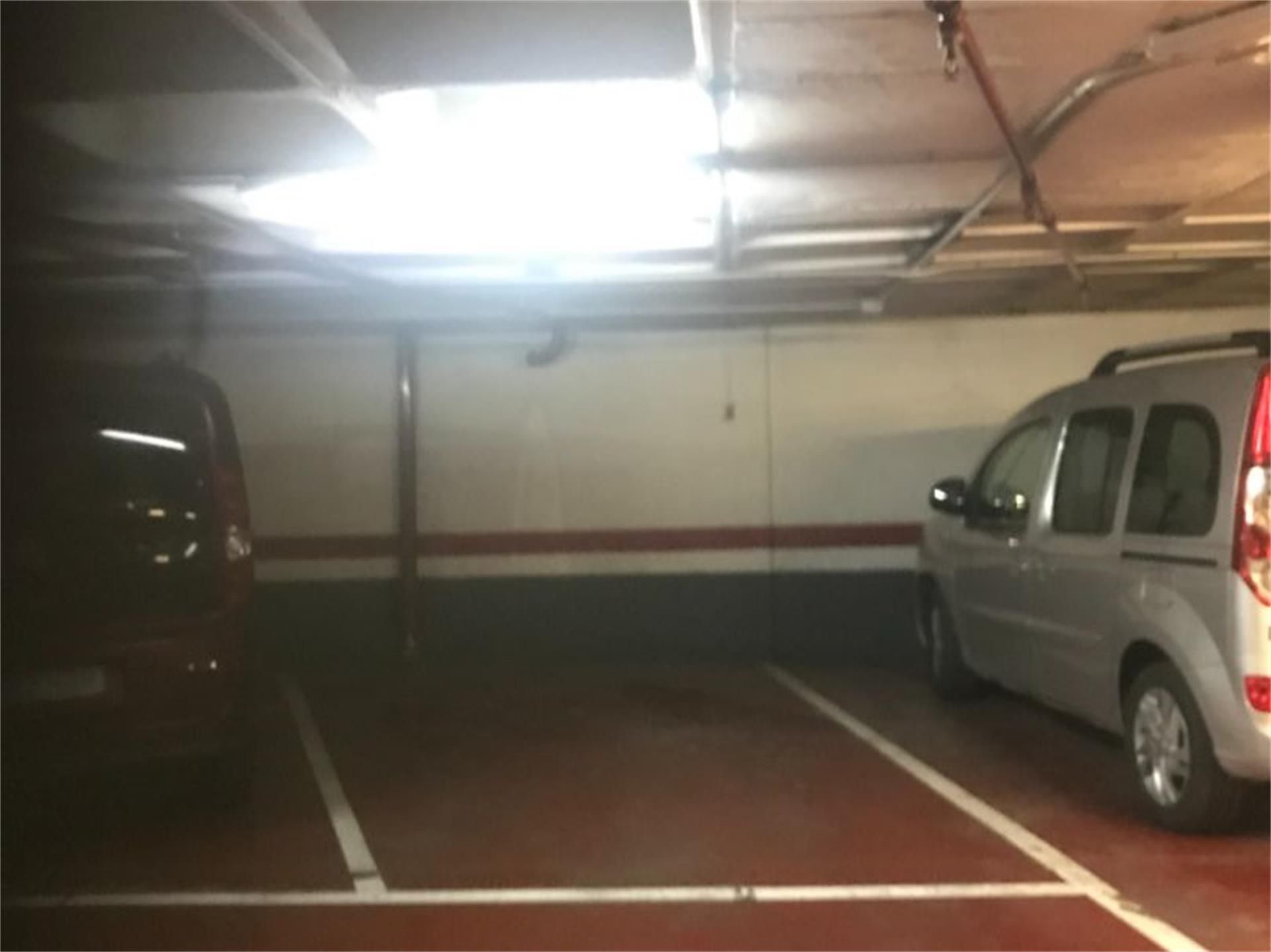 Garage to rent in Plaça d'Urquinaona, Dreta de l'Eixample Parking of Garage to rent in  Barcelona Capital