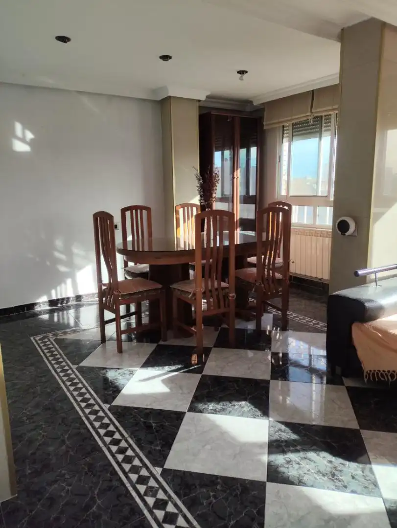 Wohnung zum Verkauf in Calle Carlos Sarthou, 1d, Cariñena - Carinyena Esszimmer von Wohnung zum Verkauf in Vila-real mit Balkon