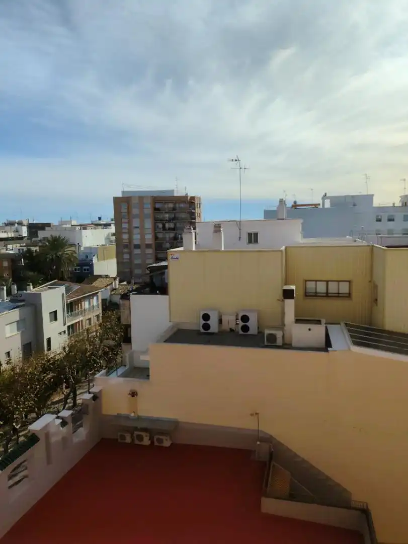 Wohnung zum Verkauf in Calle Carlos Sarthou, 1d, Cariñena - Carinyena Außenansicht von Wohnung zum Verkauf in Vila-real mit Balkon