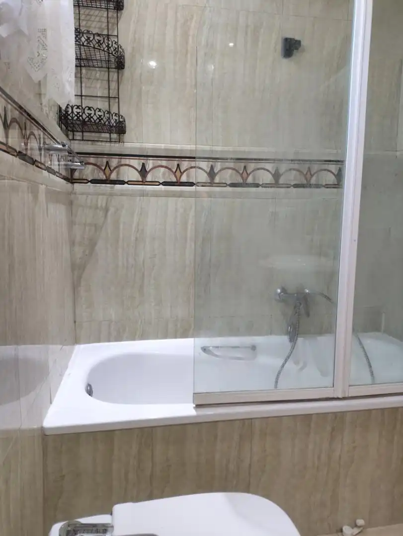 Wohnung zum Verkauf in Calle Carlos Sarthou, 1d, Cariñena - Carinyena Badezimmer von Wohnung zum Verkauf in Vila-real mit Balkon