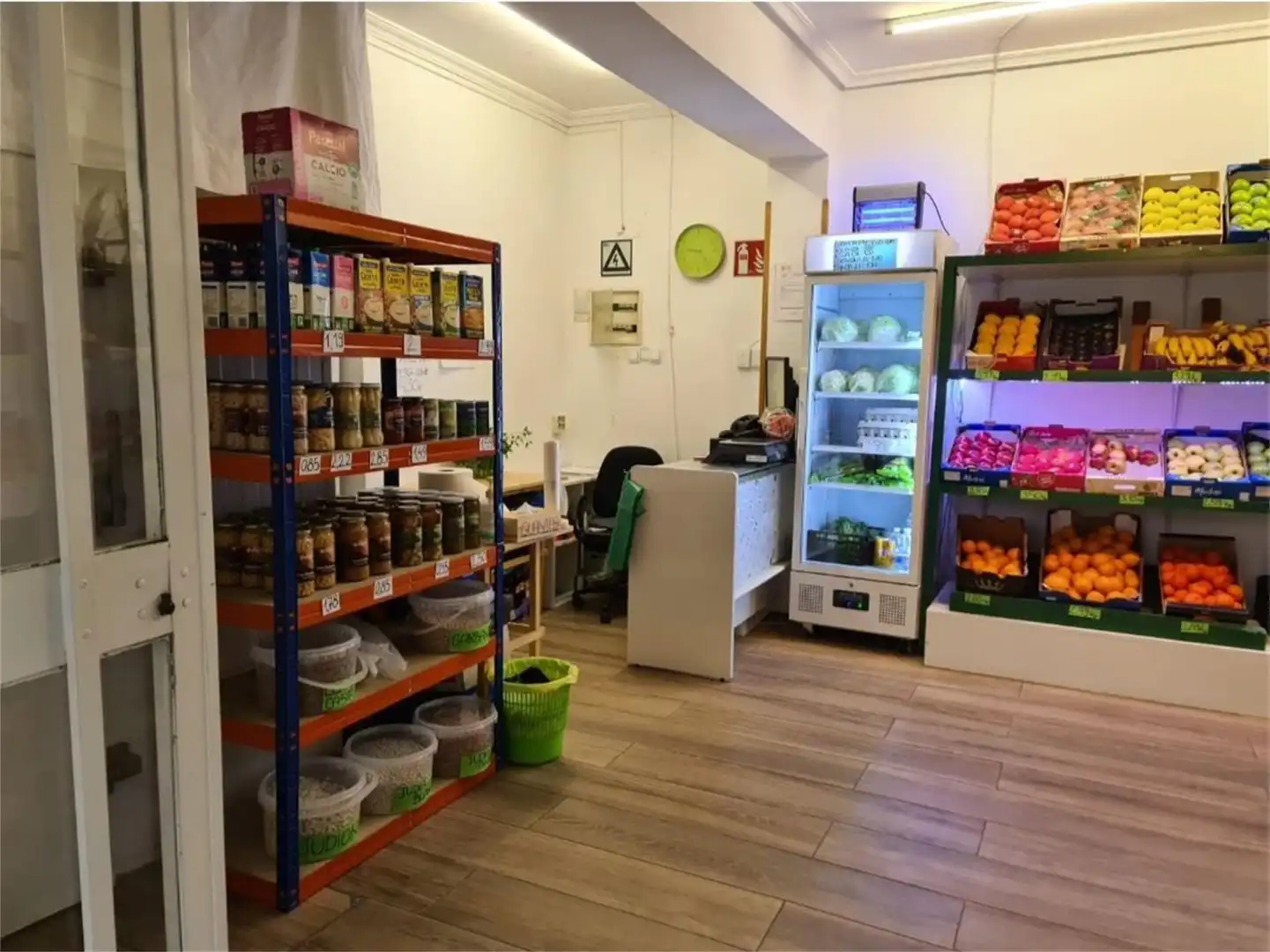 Office for sale in Calle de Paredes de Nava, Pueblo Nuevo
