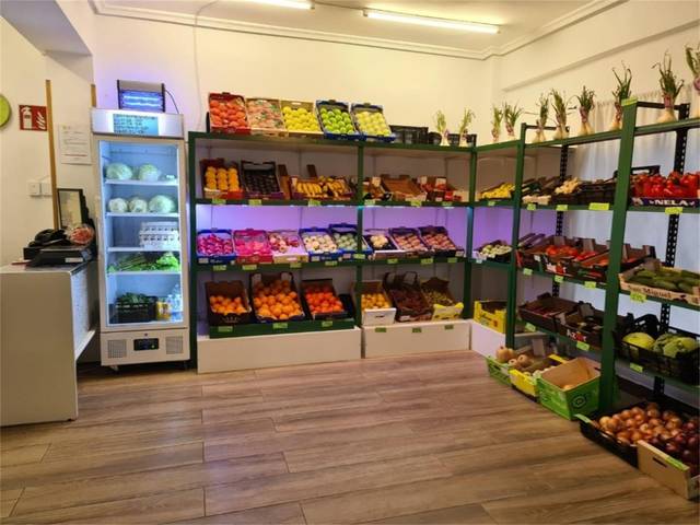 Oficina en Venta en Calle de Paredes de Nava en Pueblo Nuevo