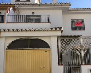 Vista exterior de Casa adosada en venda en Montejícar amb Terrassa
