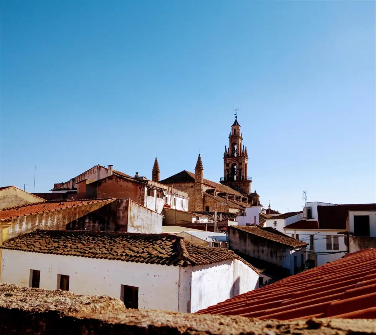 Einfamilien-Reihenhaus zum Verkauf in Calle Álvaro de Bazán, 11, Hinojosa del Duque Außenansicht von Einfamilien-Reihenhaus zum Verkauf in Hinojosa del Duque mit Klimaanlage, Heizung und Terrasse