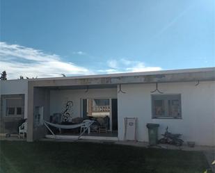 Vista exterior de Casa o xalet en venda en San Roque amb Aire condicionat