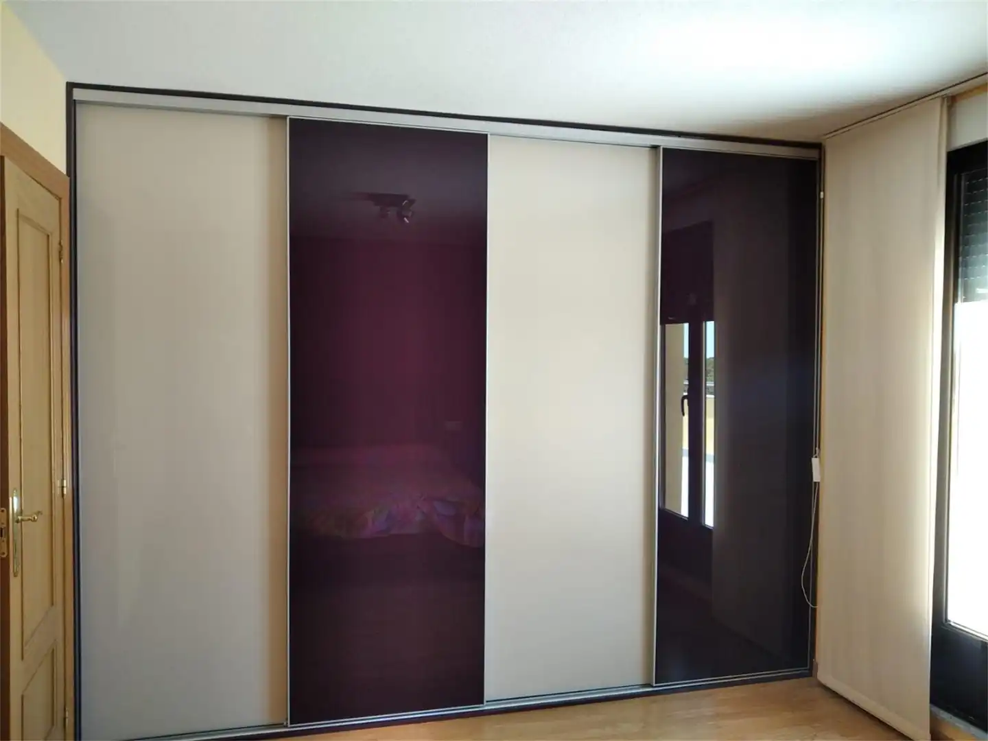 Ático en venta en Calle de la Iglesia, 51, Villares de la Reina Habitación de Ático en venta en Villares de la Reina con Calefacción, Terraza y Amueblado
