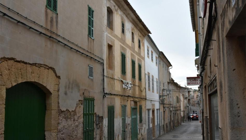 Single-family semi-detached for sale in Carrer Major, 25, Artà Poble, Illes Balears - image 1 Photo 1 of Single-family semi-detached for sale in Carrer Major, 25, Artà Poble, Illes Balears