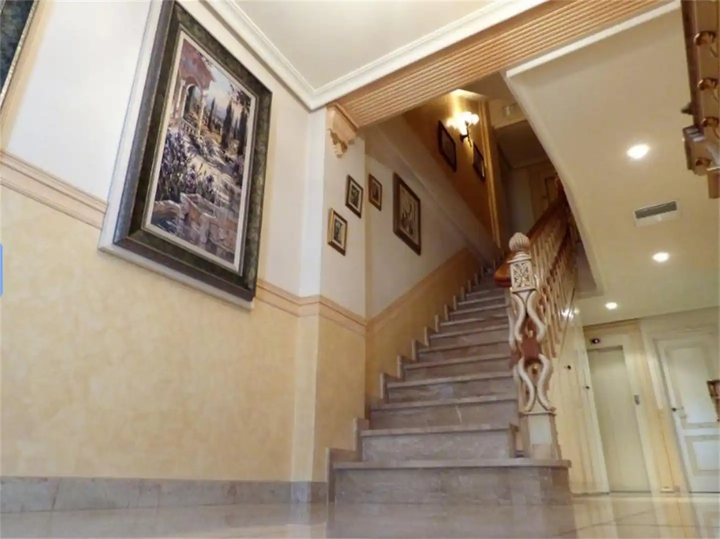 Casa o chalet en venta en Crevillent con Aire acondicionado, Calefacción y Jardín privado