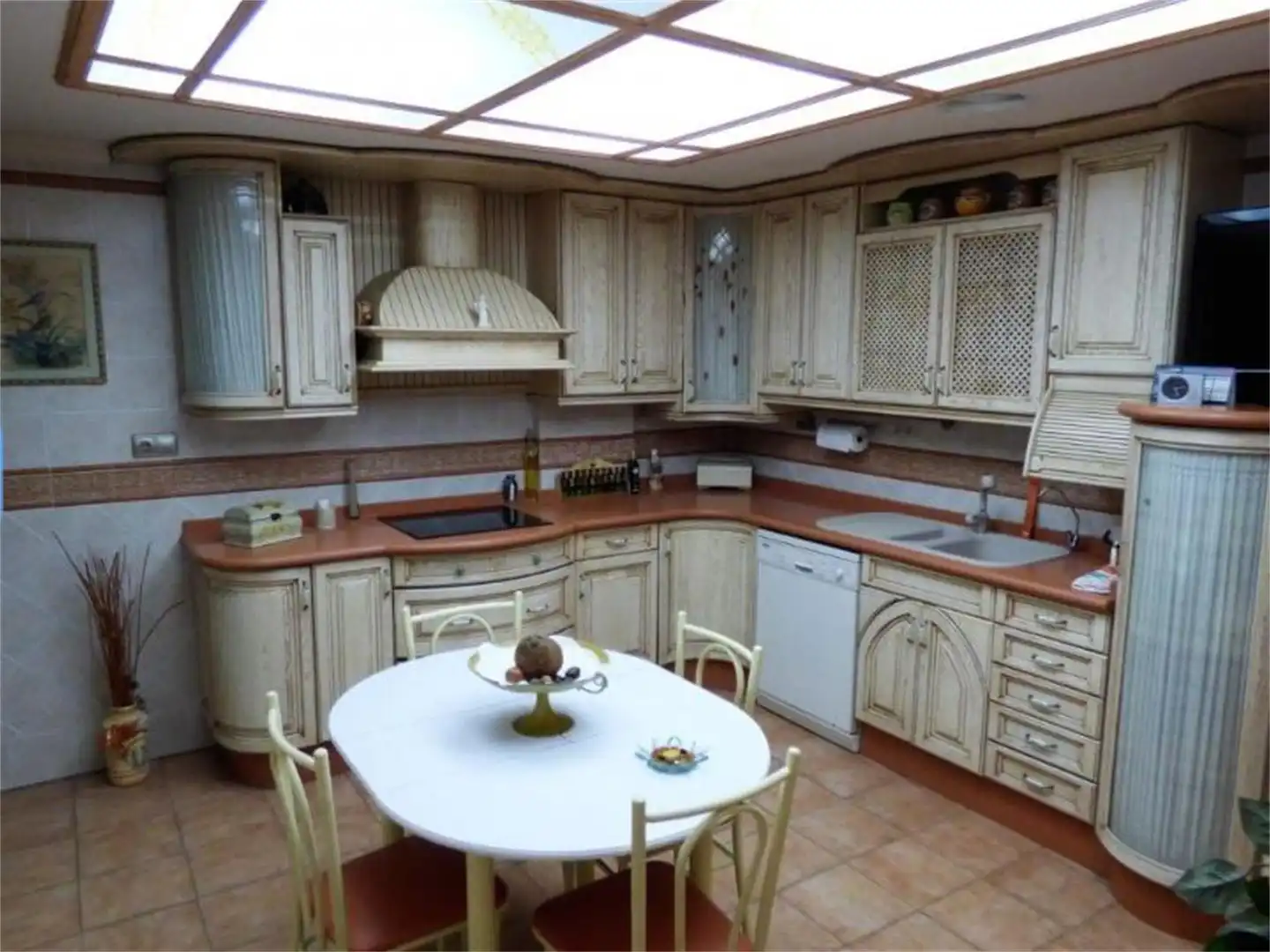 Cocina de Casa o chalet en venta en Crevillent con Aire acondicionado, Calefacción y Jardín privado
