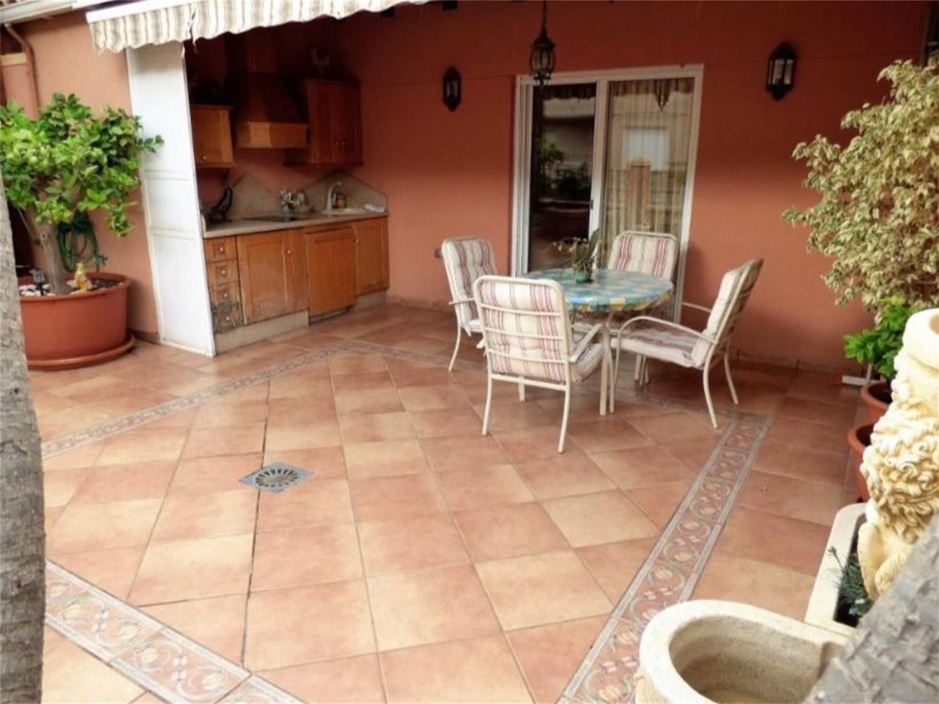 Terrassa de Casa o xalet en venda en Crevillent amb Aire condicionat, Calefacció i Jardí privat