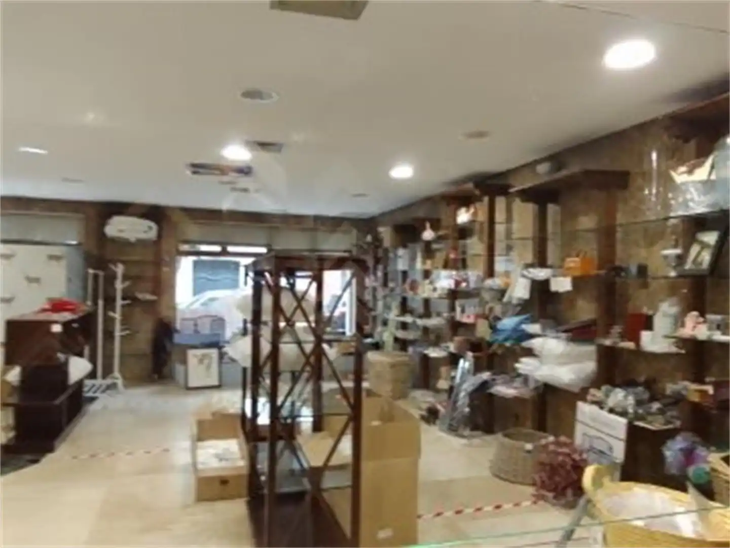 Local de lloguer en Candeleda