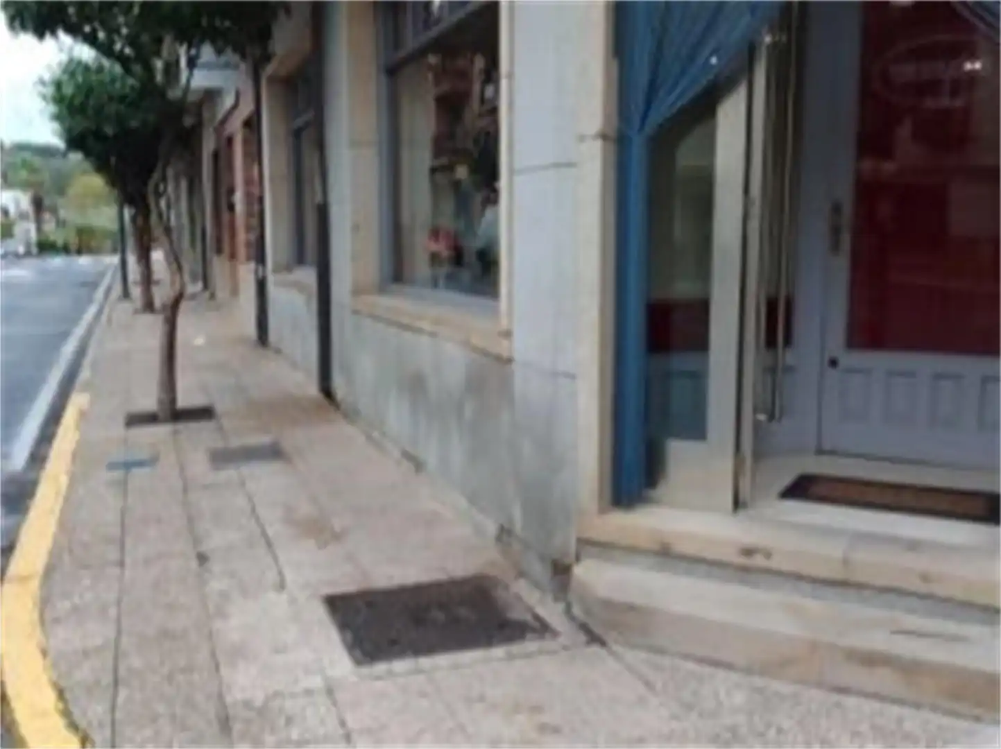Vista exterior de Local de lloguer en Candeleda