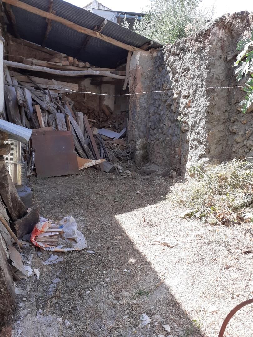 Casa adosada en venda en Castillo de Locubín amb Jardí privat i Rentadora