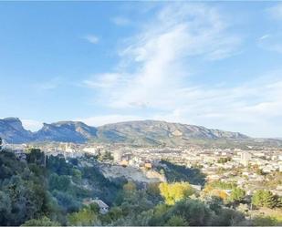 Vista exterior de Pis en venda en Alcoy / Alcoi amb Terrassa