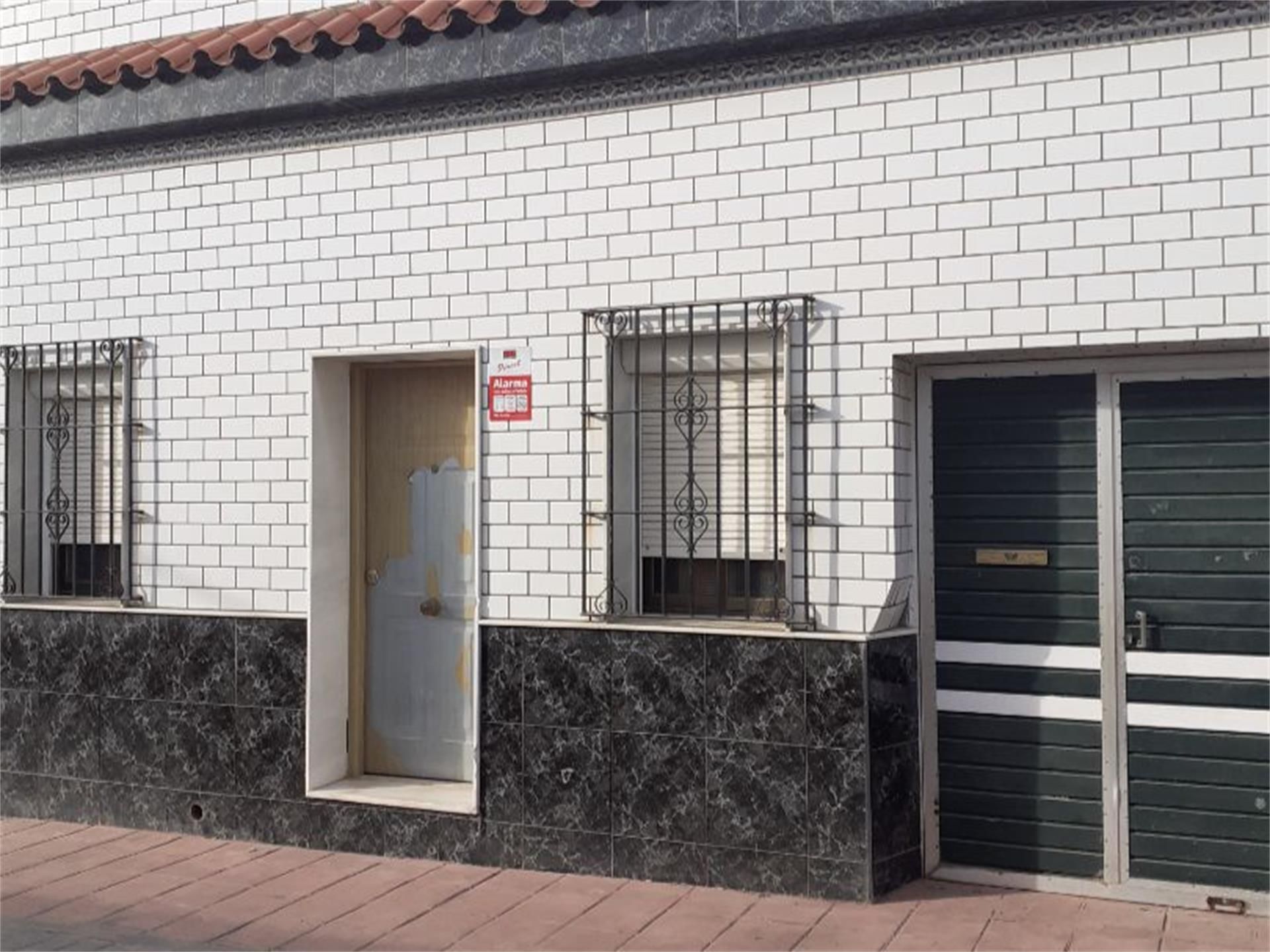 Planta baja for sale in Calle Siete Revueltas, San Pedro - Gabriel Miró - María Guerrero Exterior view of Planta baja for sale in La Línea de la Concepción