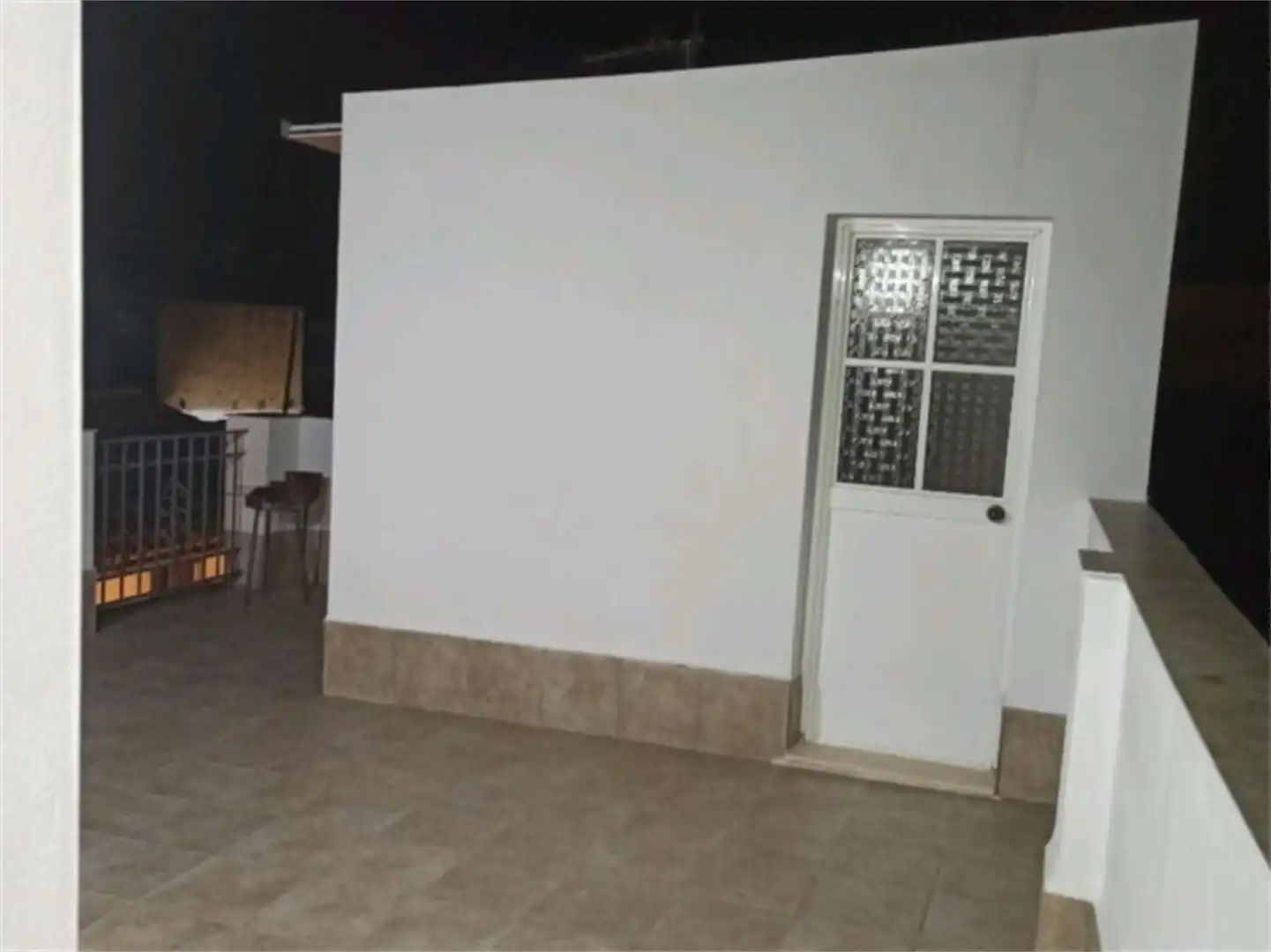 Casa adosada en venta en Calle Virgen de Fátima, La Roda de Andalucía Casa adosada en venta en La Roda de Andalucía con Calefacción, Terraza y Amueblado