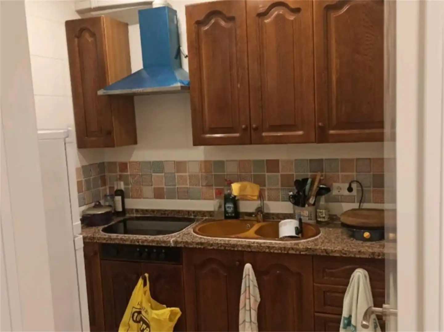 Casa adosada en venta en Calle Virgen de Fátima, La Roda de Andalucía Cocina de Casa adosada en venta en La Roda de Andalucía con Calefacción, Terraza y Amueblado