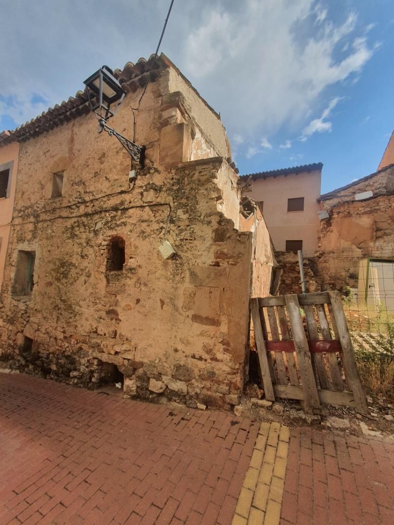 Vista exterior de Casa adosada en venda en Cobeta