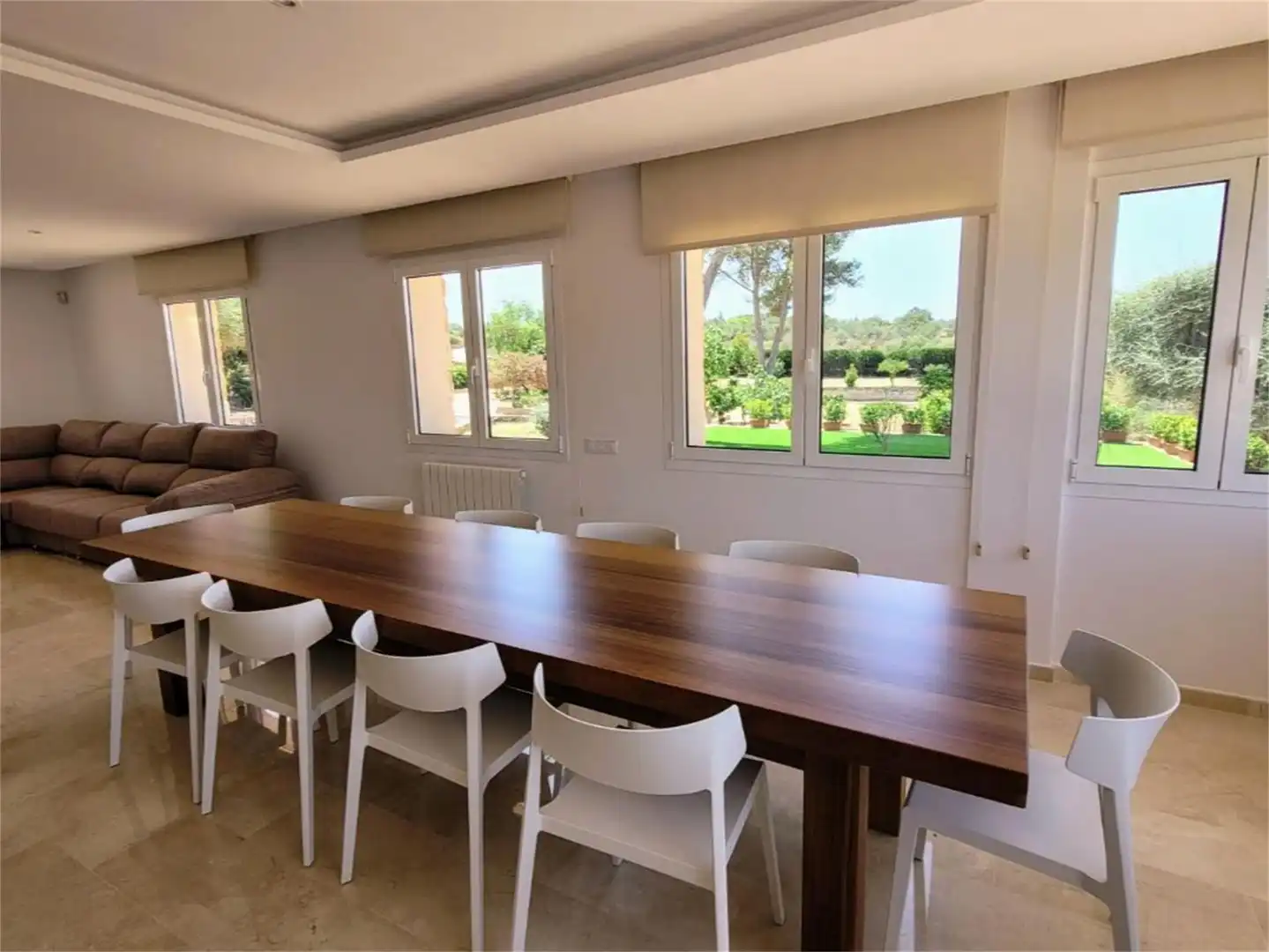 Casa o xalet en venda a Carrer s'Aranjassa, S'Aranjassa Menjador de Casa o xalet en venda en Palma de Mallorca amb Aire condicionat, Calefacció i Jardí privat