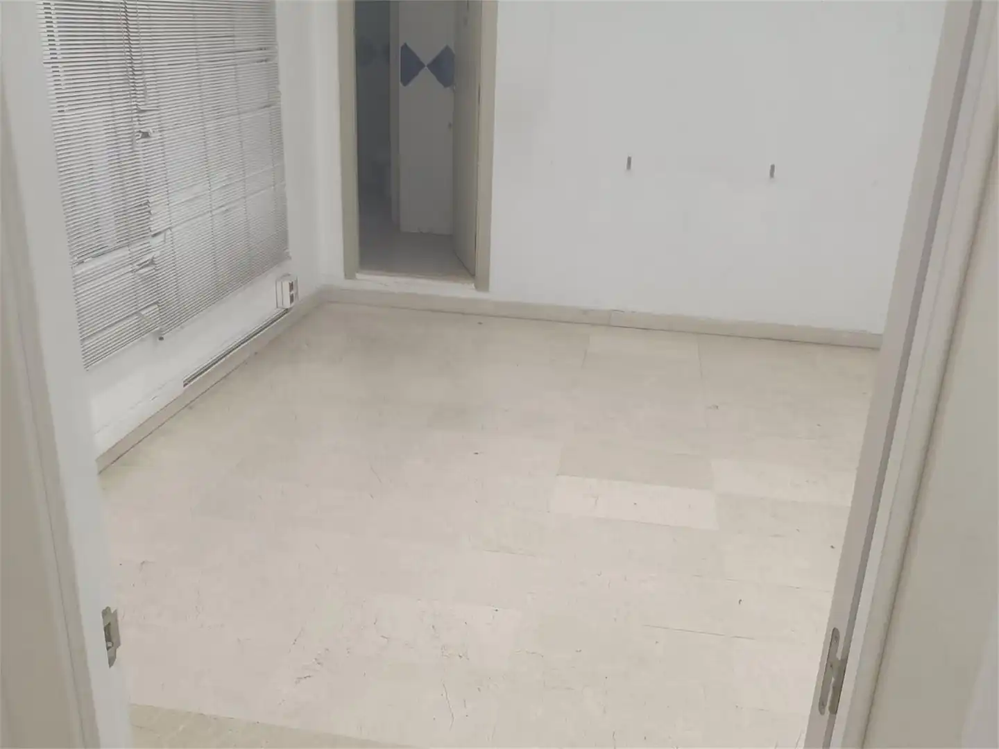 Büro zur Miete in Avenida del Padre García Tejero, Heliópolis Büro zur Miete in Sevilla