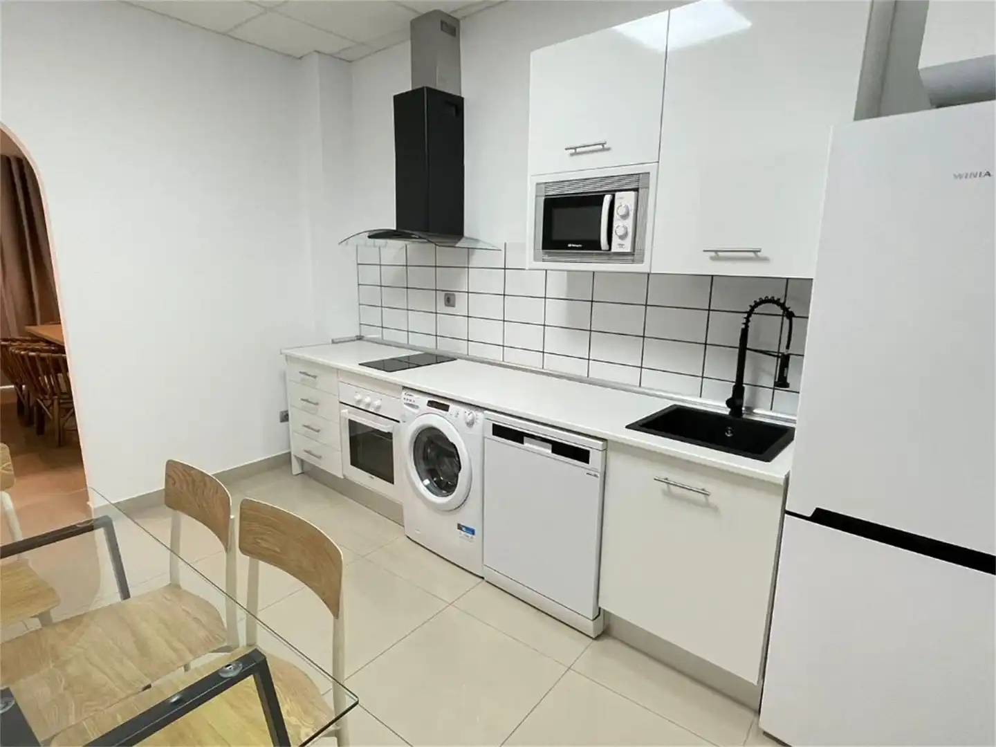Flat for rent in Avenida Ciudad de Linares, Úbeda Kitchen of Flat for rent in Úbeda with Air Conditioner, Heating and Furnished