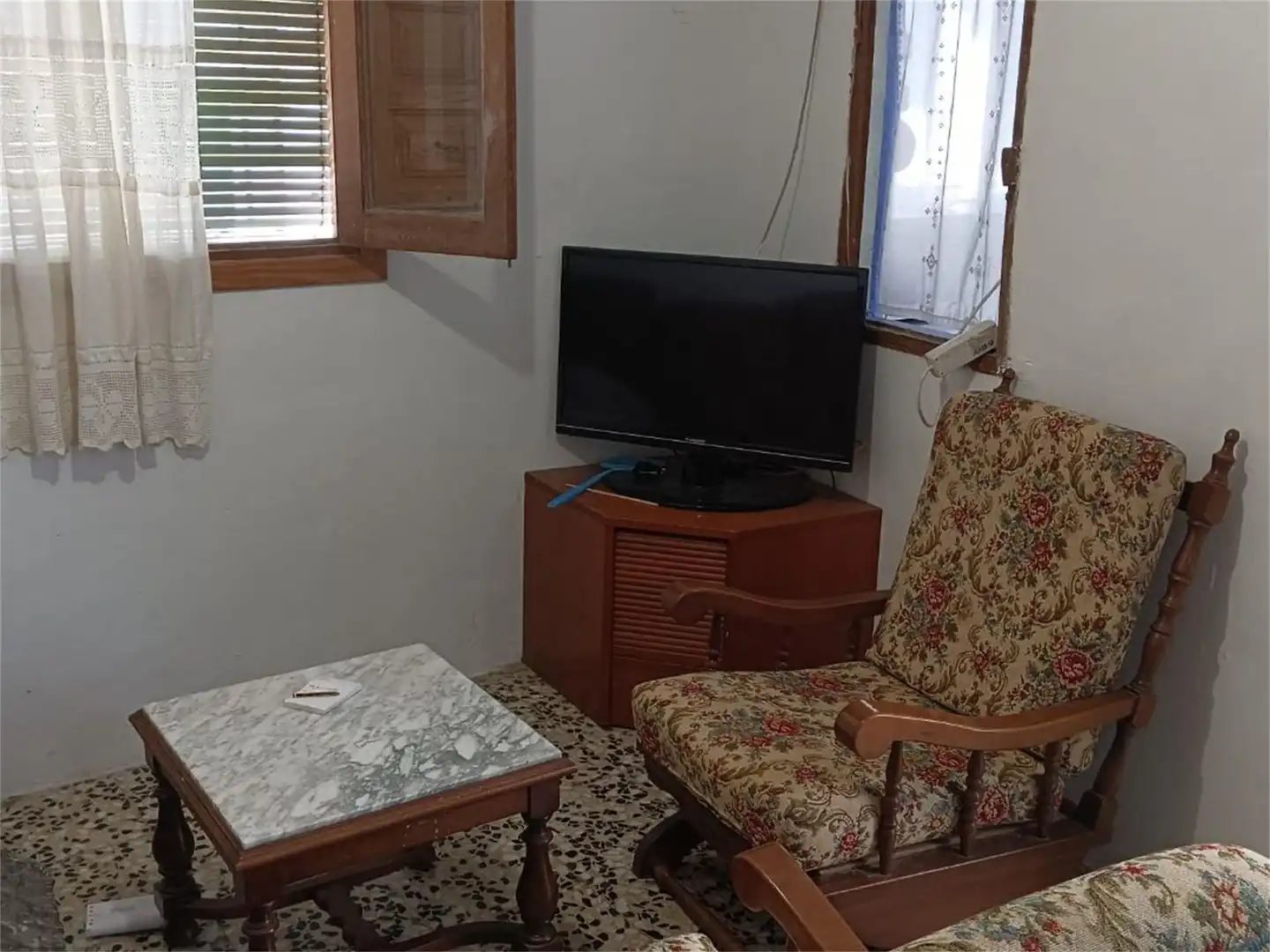 Wohnzimmer von Einfamilien-Reihenhaus zum Verkauf in Cervera del Río Alhama mit Terrasse