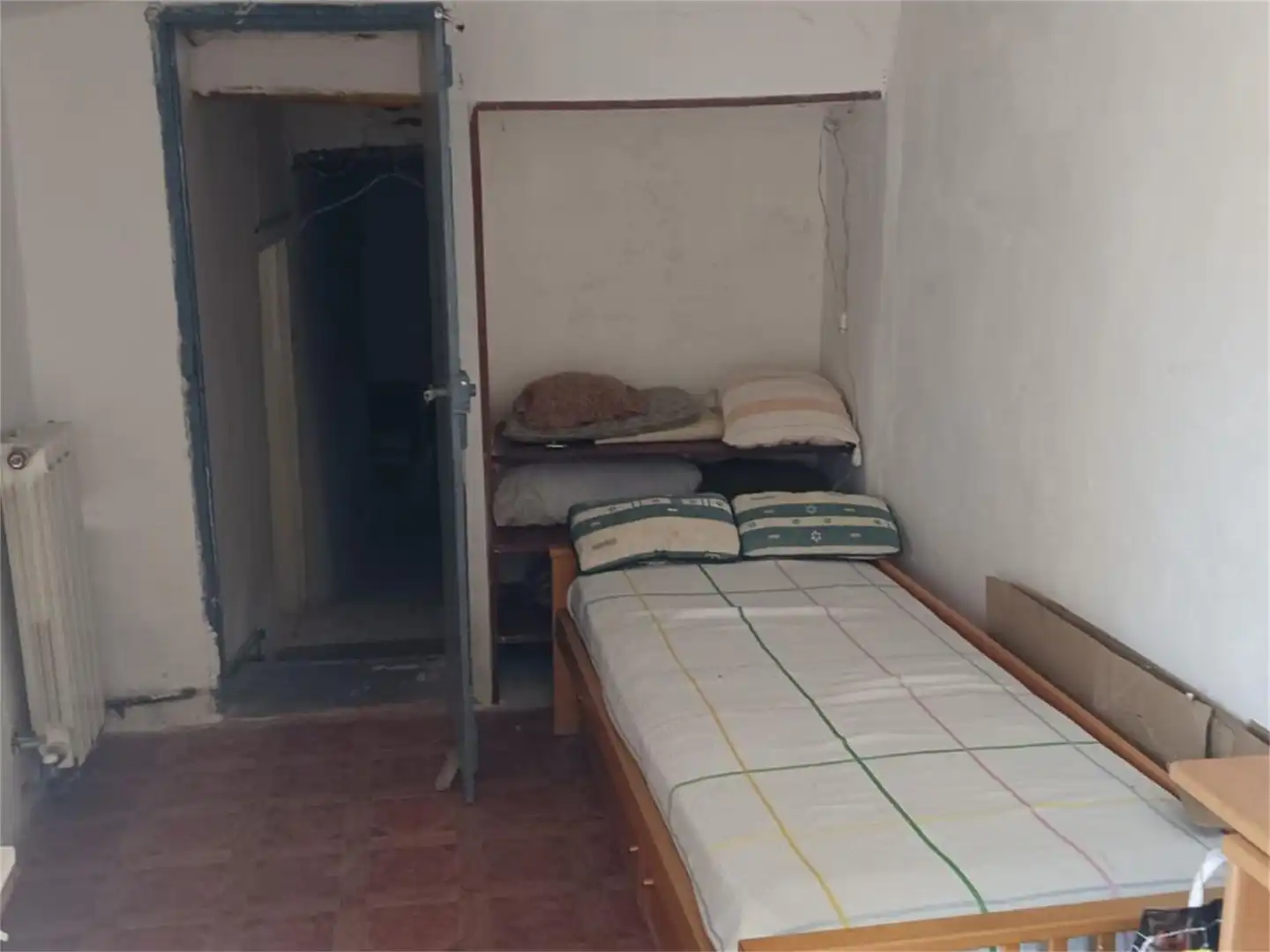 Schlafzimmer von Einfamilien-Reihenhaus zum Verkauf in Cervera del Río Alhama mit Terrasse