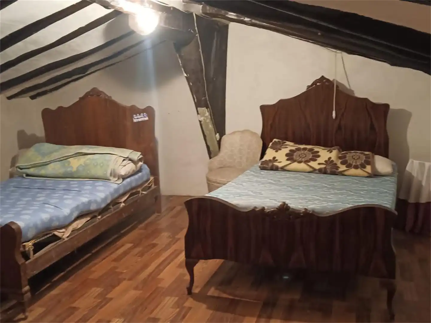 Schlafzimmer von Einfamilien-Reihenhaus zum Verkauf in Cervera del Río Alhama mit Terrasse