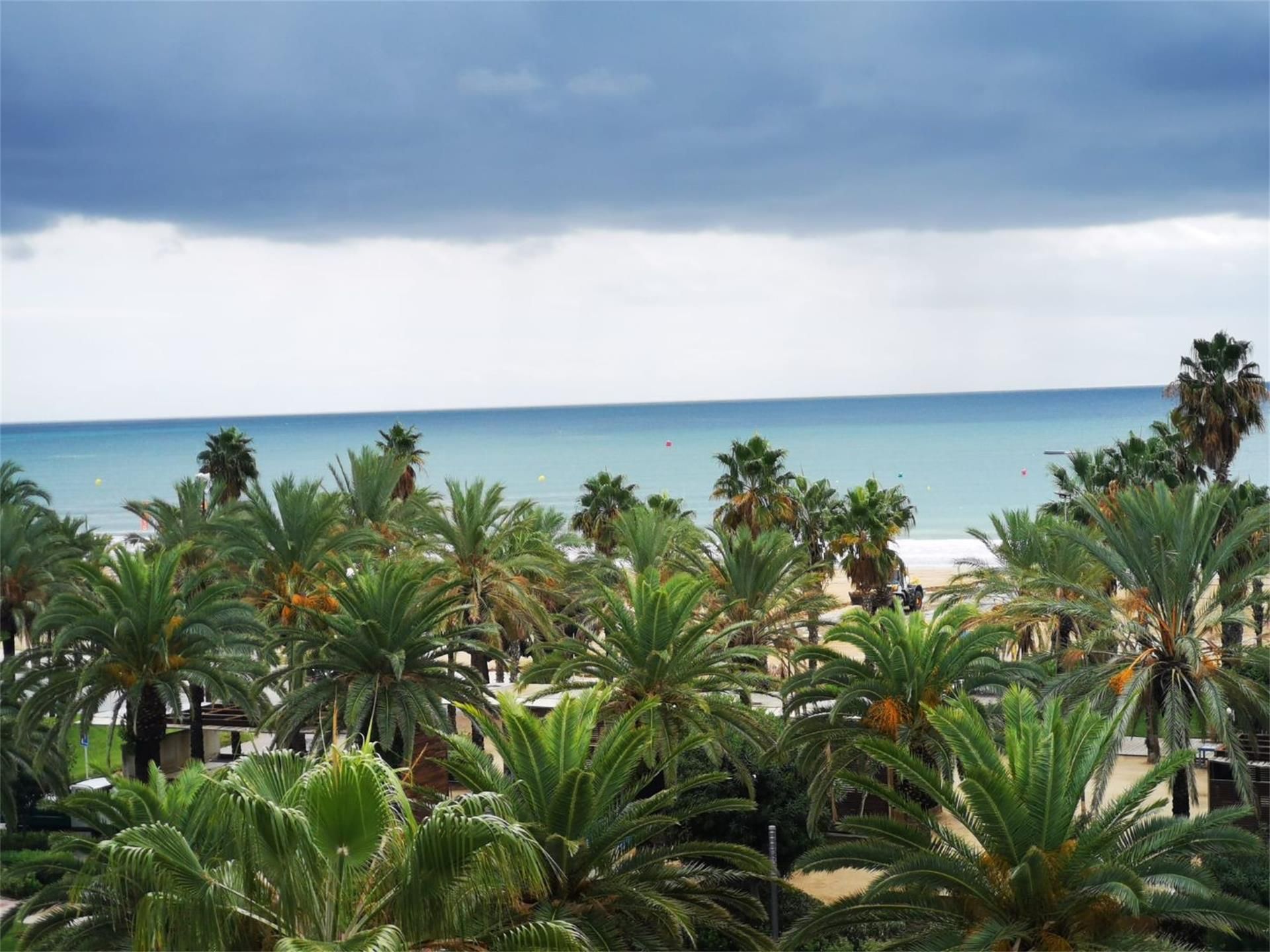 Exterior view of Flat for sale in Salou  with Air Conditioner, Terrace and Balcony