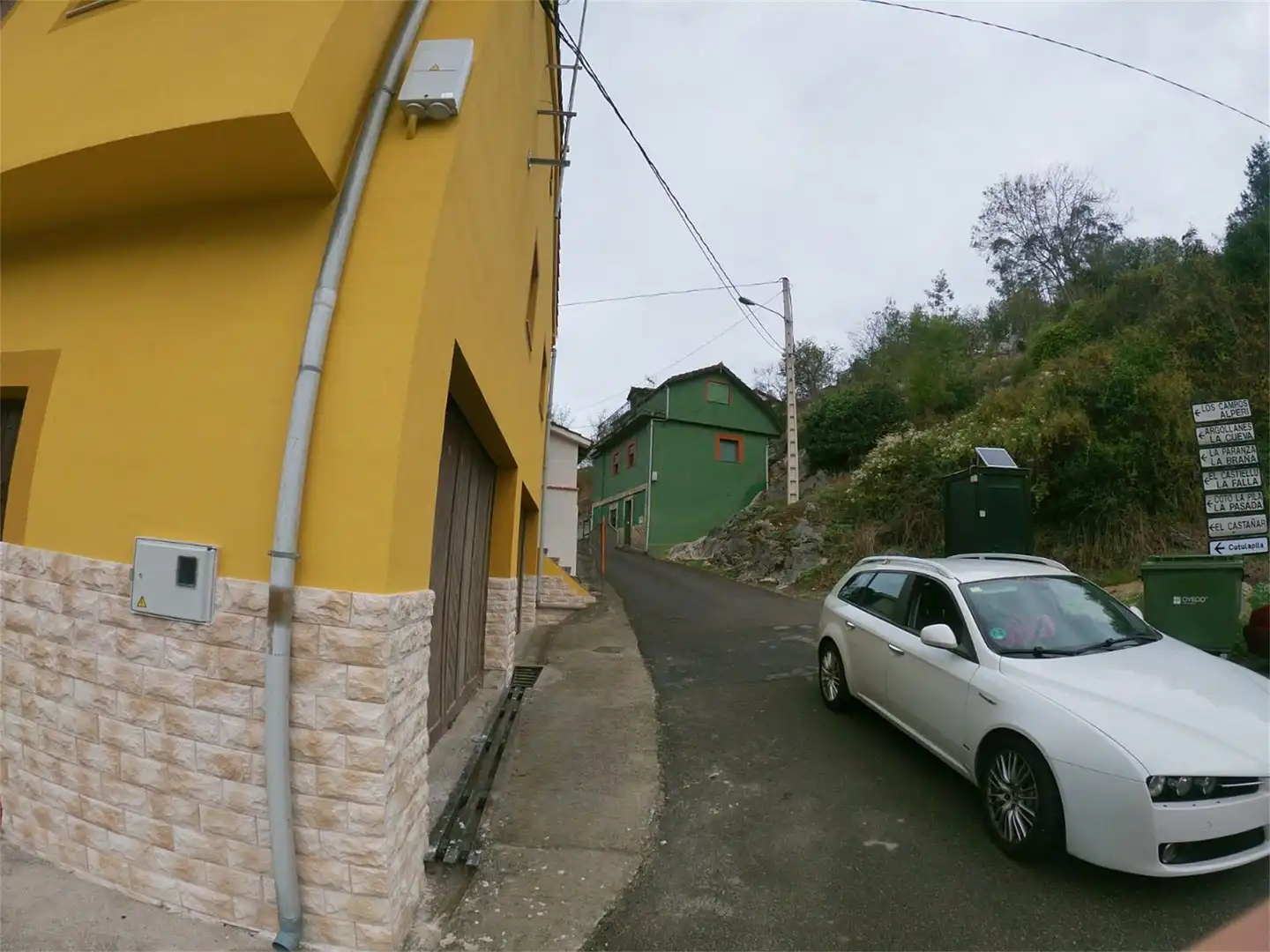Vista exterior de Urbanizable en venta en Oviedo 