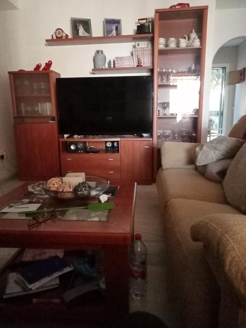Living room of Single-family semi-detached for sale in Algeciras  with Storage room and Community parking