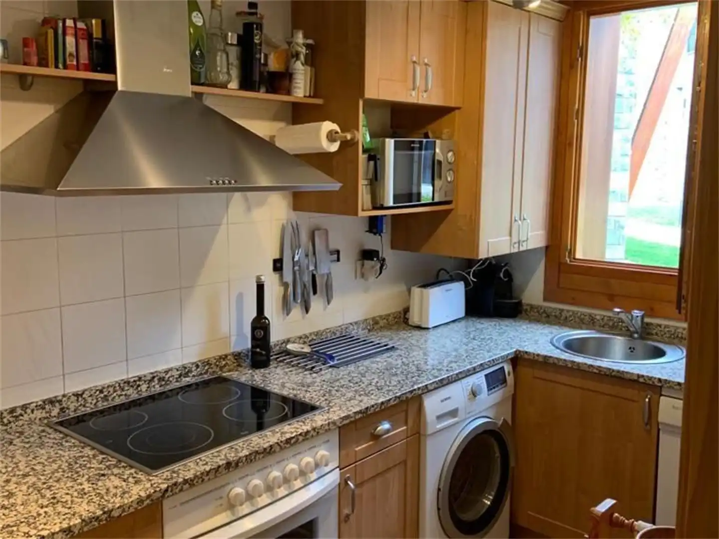 Casa o xalet en venda a Plaza Formigal, Sallent de Gállego Cuina de Casa o xalet en venda en Sallent de Gállego amb Calefacció, Parquet i Terrassa