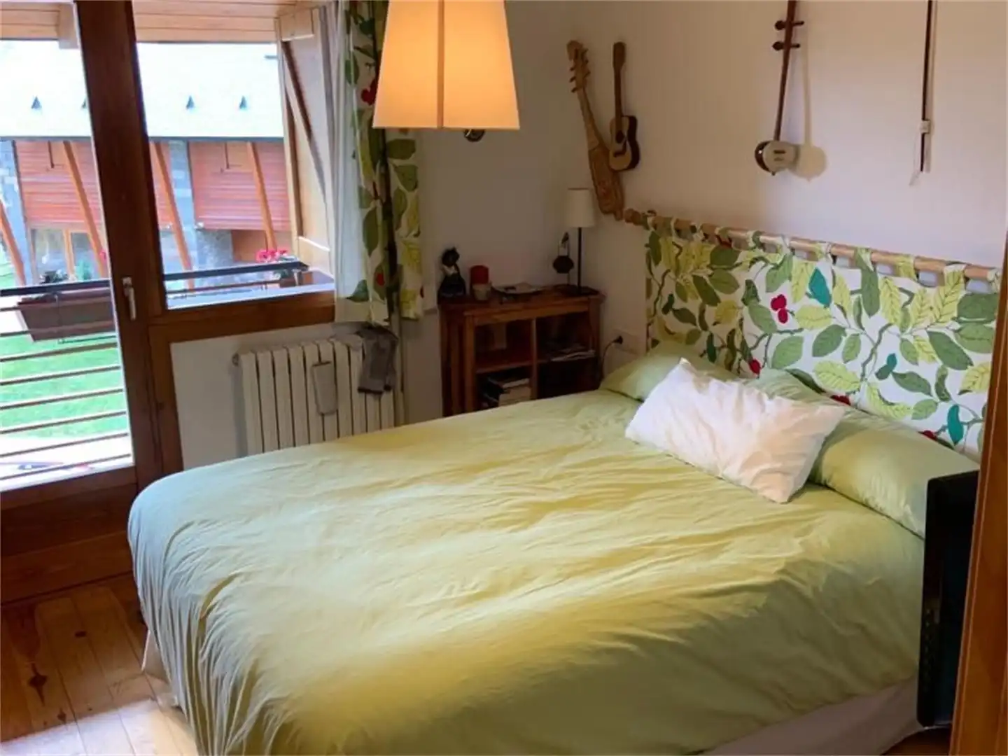Casa o xalet en venda a Plaza Formigal, Sallent de Gállego Dormitori de Casa o xalet en venda en Sallent de Gállego amb Calefacció, Parquet i Terrassa