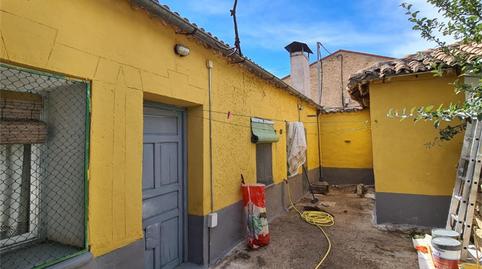 Single-family semi-detached for sale in Calle Carretera, Santa María de los Caballeros, Ávila - image 2 Photo 2 of Single-family semi-detached for sale in Calle Carretera, Santa María de los Caballeros, Ávila