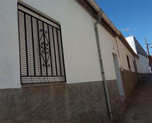 Exterior view of Single-family semi-detached for sale in Fresnedoso de Ibor