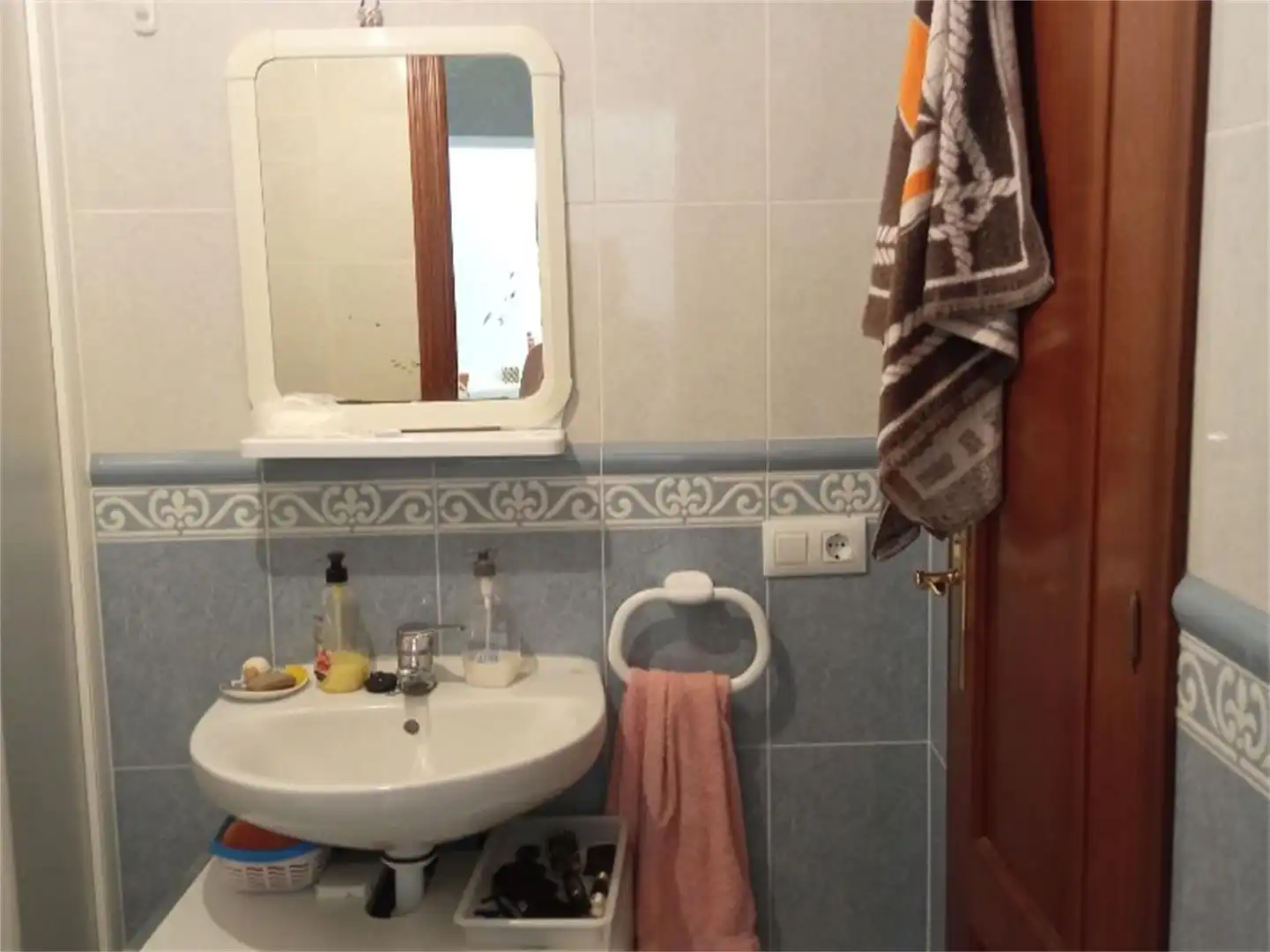 Bathroom of Detached homes for sale in Fresnedoso de Ibor
