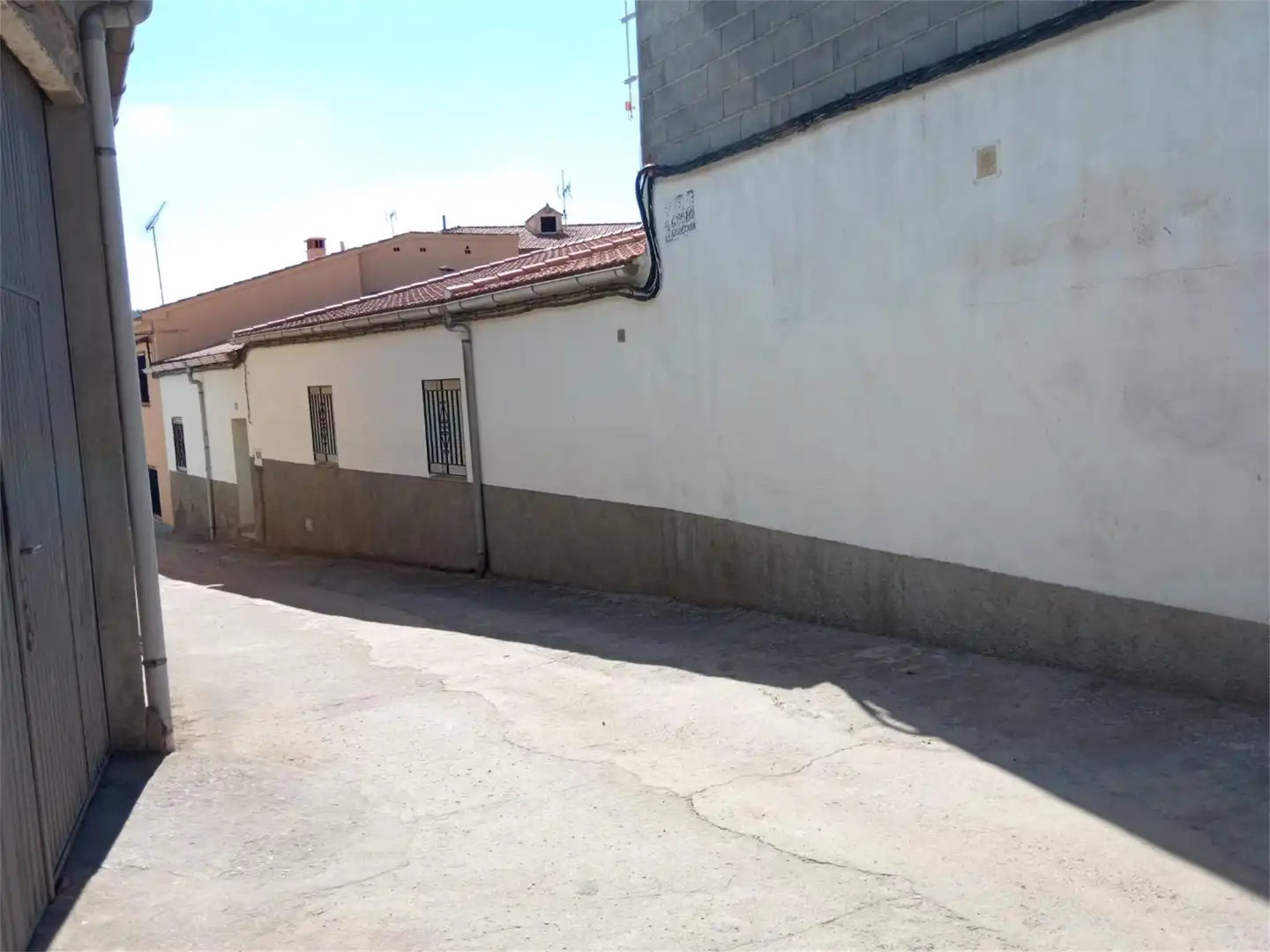 Exterior view of Detached homes for sale in Fresnedoso de Ibor