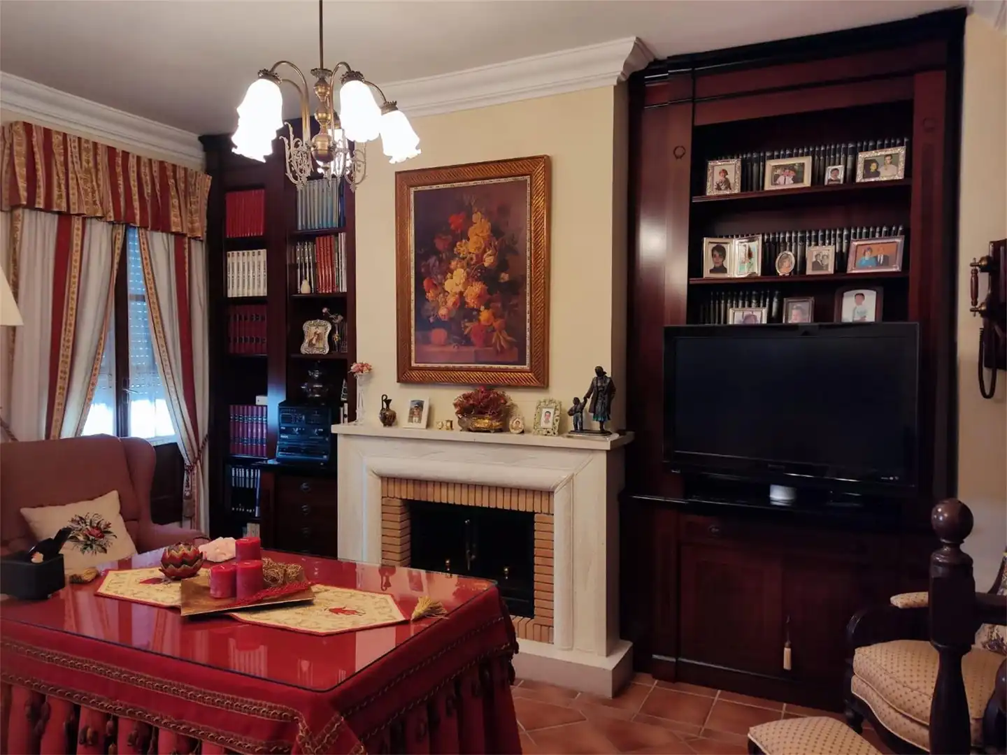 Living room of Detached homes for sale in Ronda  with Air Conditioner, Terrace and Balcony
