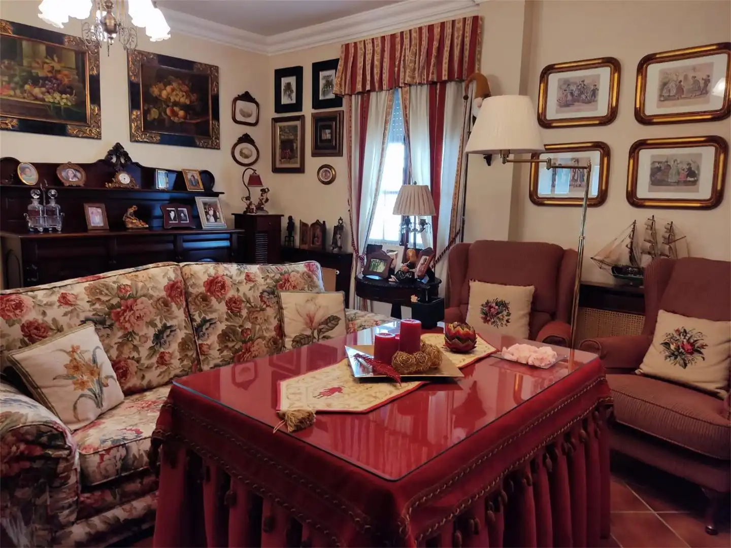 Living room of Detached homes for sale in Ronda  with Air Conditioner, Terrace and Balcony