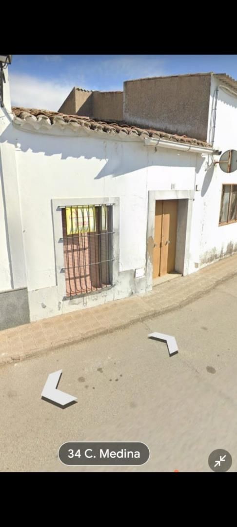 Vista exterior de Planta baja en venta en Burguillos del Cerro