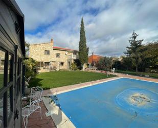 Jardí de Casa o xalet en venda en Chillarón de Cuenca amb Terrassa, Piscina i Balcó